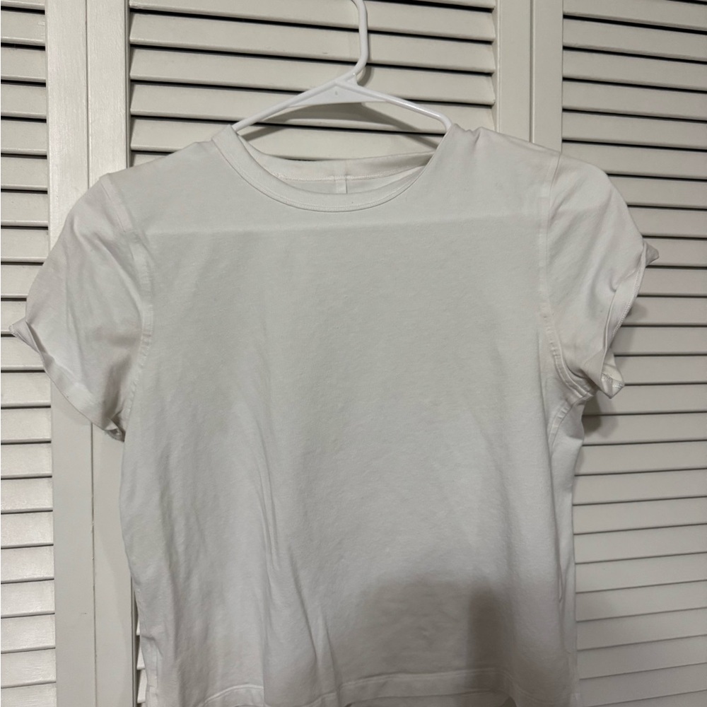 lululemon athletica White Short Sleeve Tee